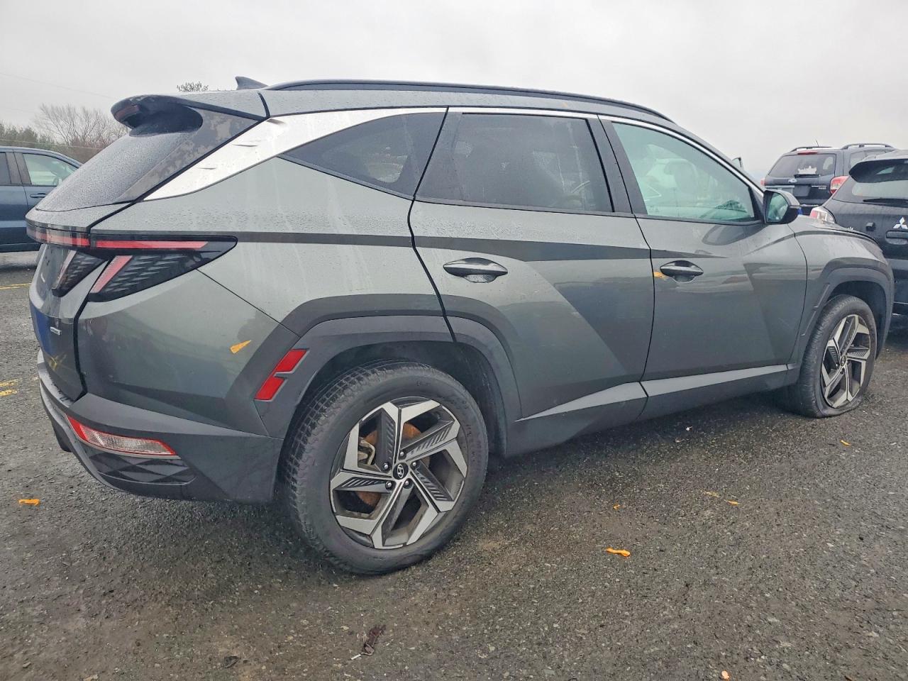 2022 HYUNDAI TUCSON SEL photo 3