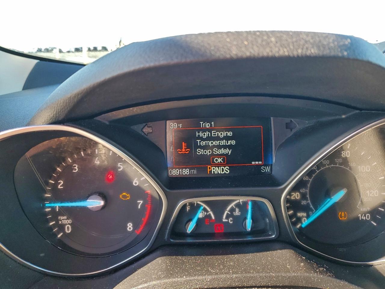2017 FORD ESCAPE SE photo 9
