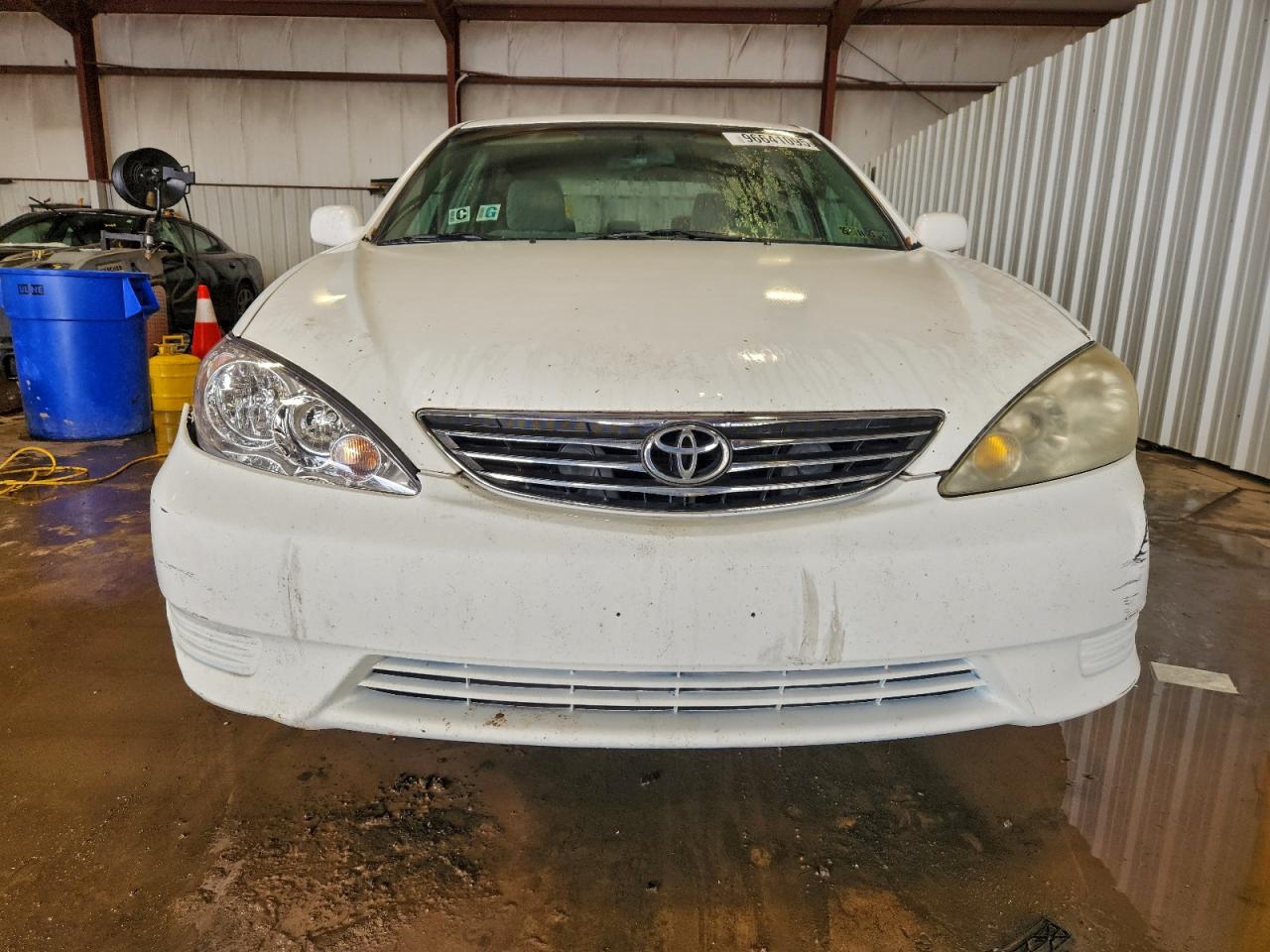 2006 TOYOTA CAMRY LE photo 5