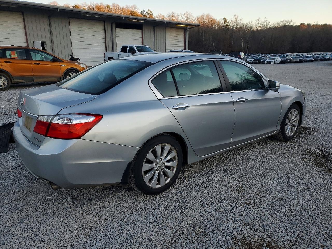 2013 HONDA ACCORD EX photo 3