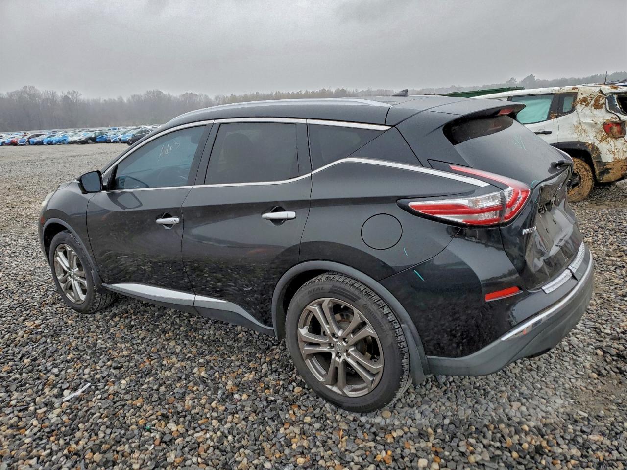 2015 NISSAN MURANO S photo 2