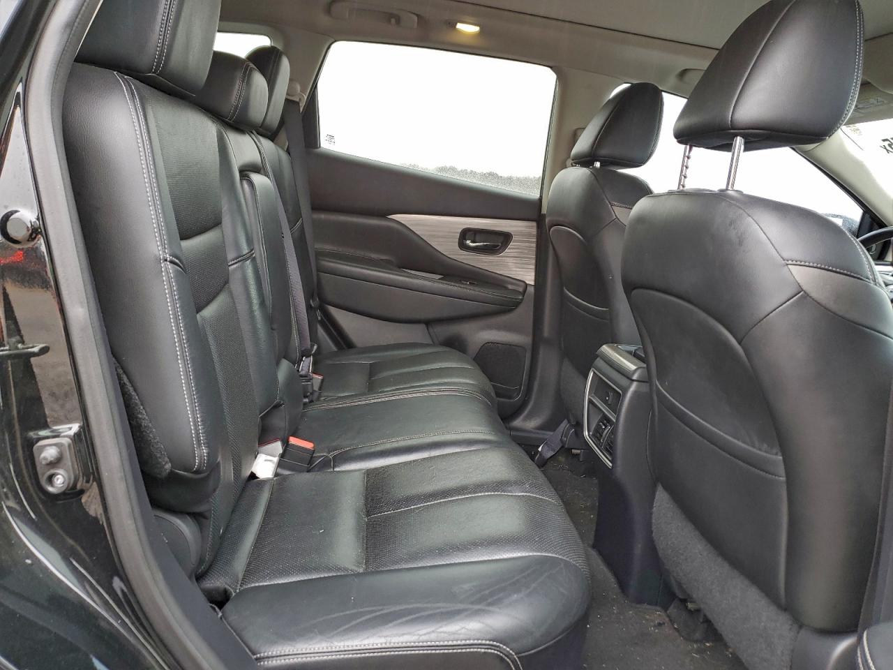2015 NISSAN MURANO S photo 11