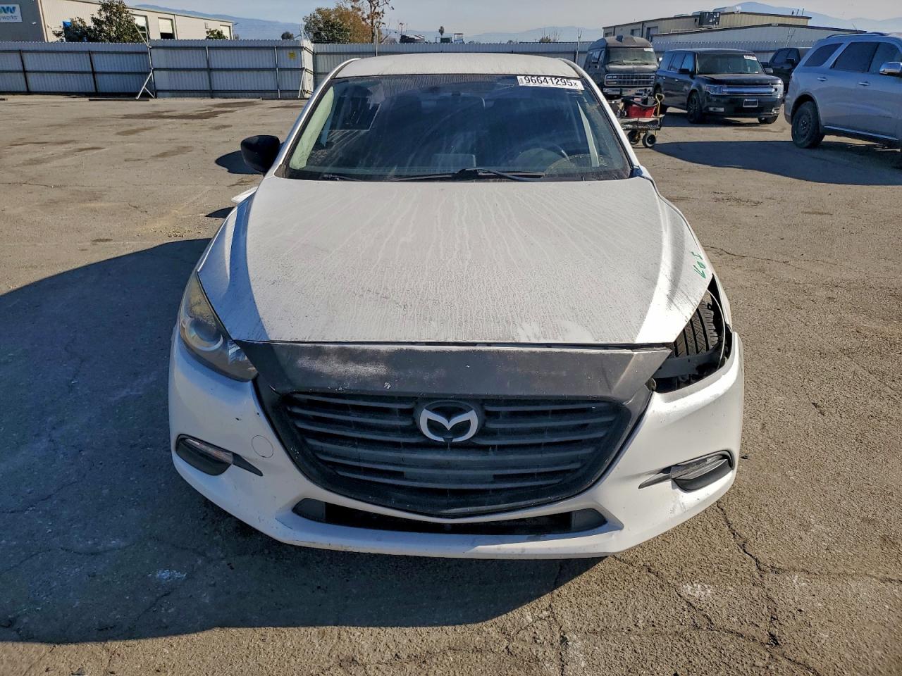 2017 MAZDA 3 SPORT photo 5