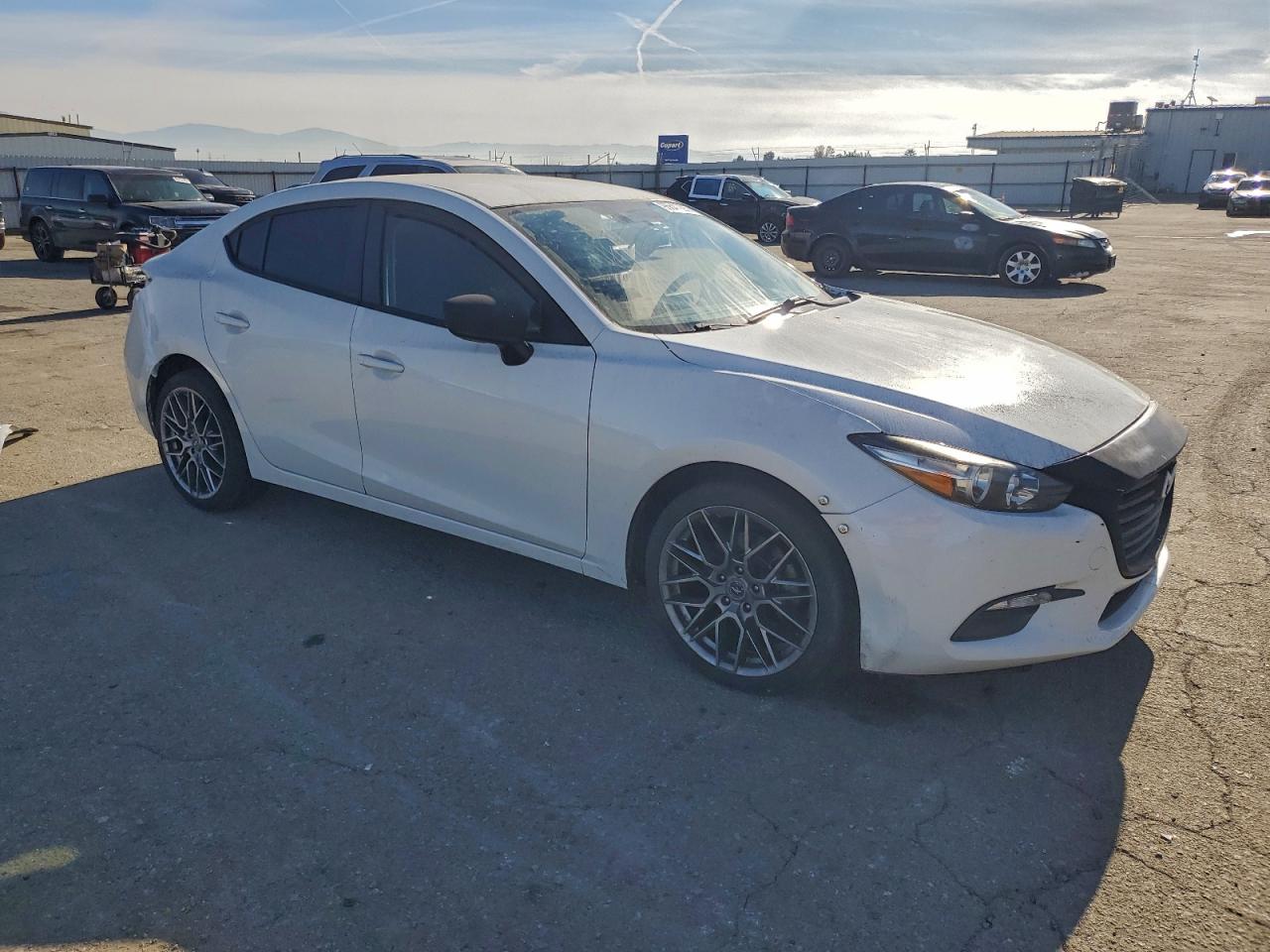 2017 MAZDA 3 SPORT photo 4
