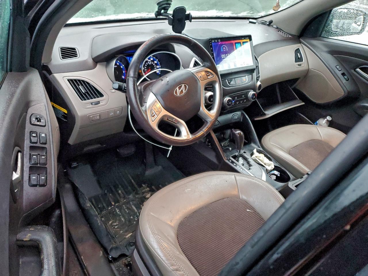 2013 HYUNDAI TUCSON GLS photo 8