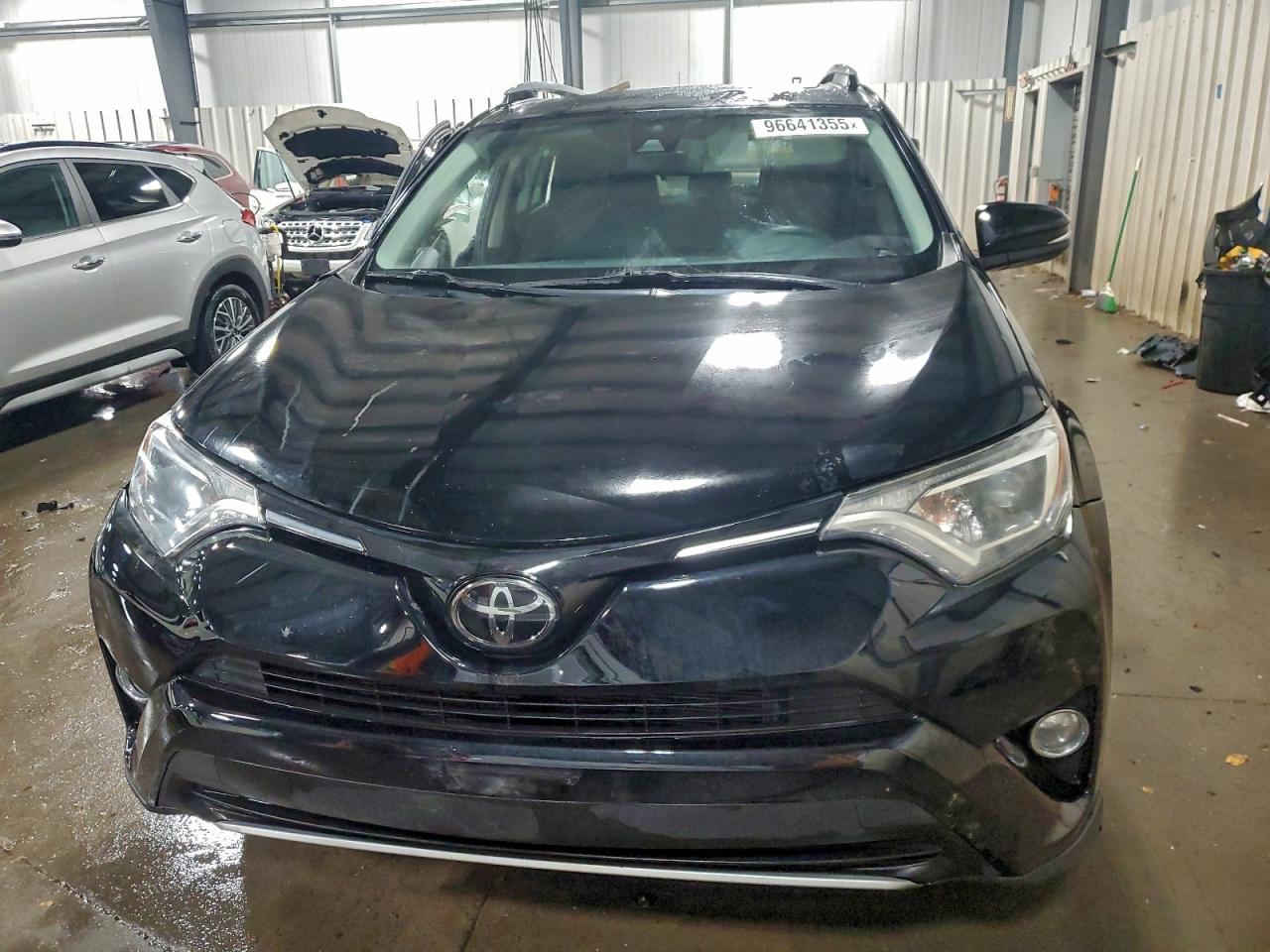 2018 TOYOTA RAV4 ADVENTURE photo 5