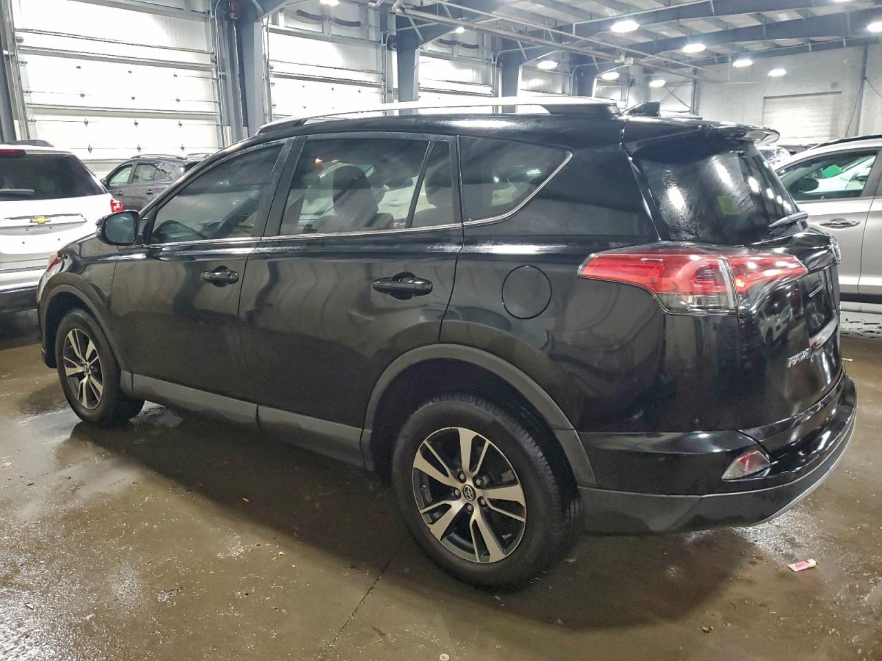 2018 TOYOTA RAV4 ADVENTURE photo 2