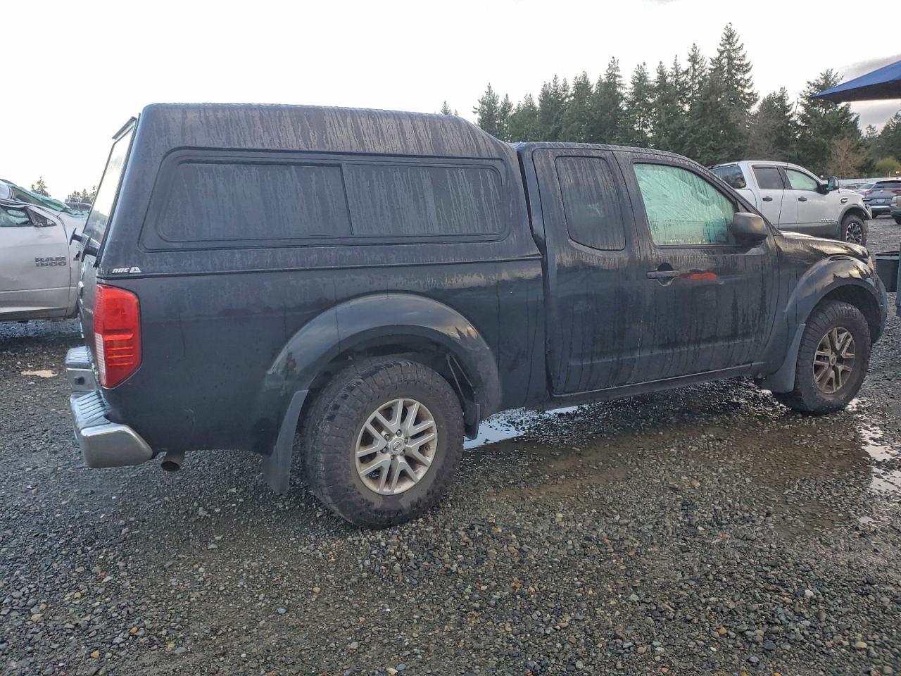 2018 NISSAN FRONTIER SV V6 photo 3