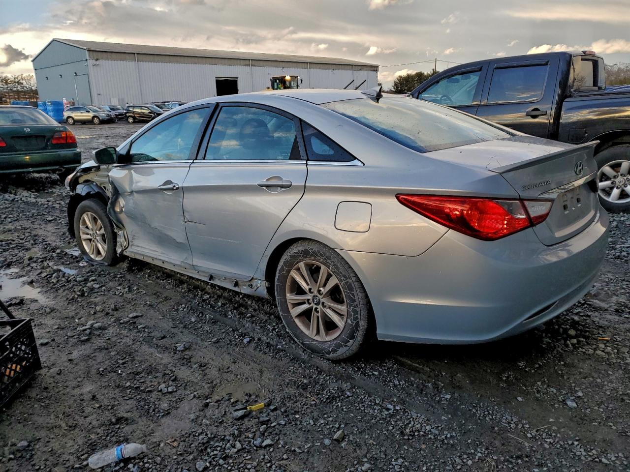 2013 HYUNDAI SONATA GLS photo 2