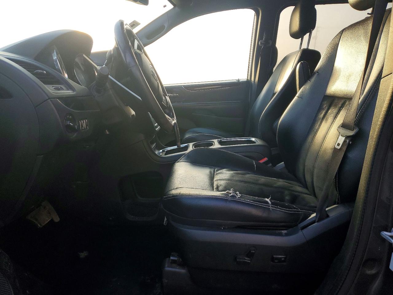2015 DODGE GRAND CARAVAN SXT photo 7
