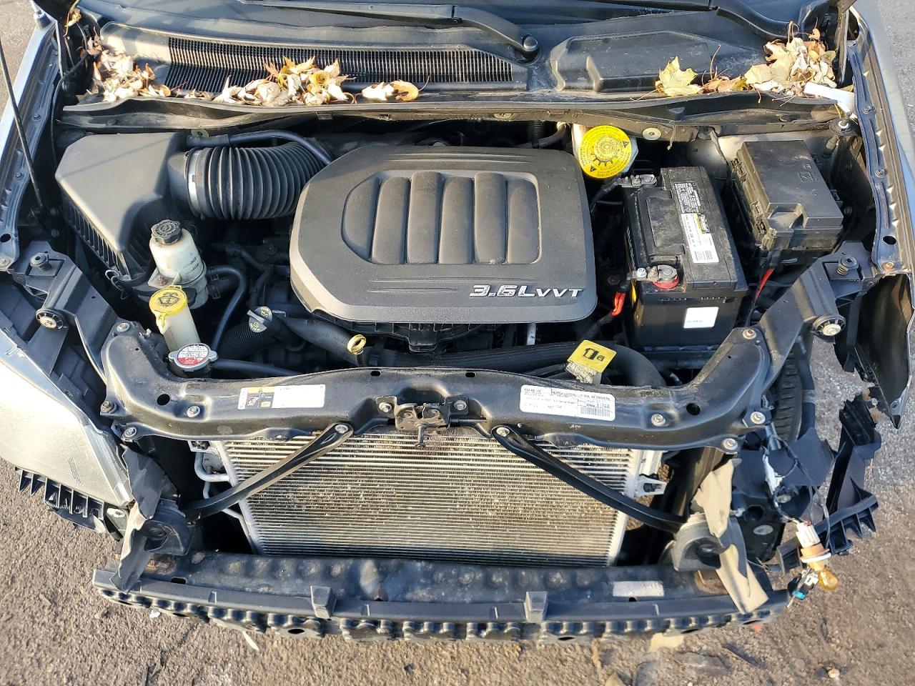 2015 DODGE GRAND CARAVAN SXT photo 12
