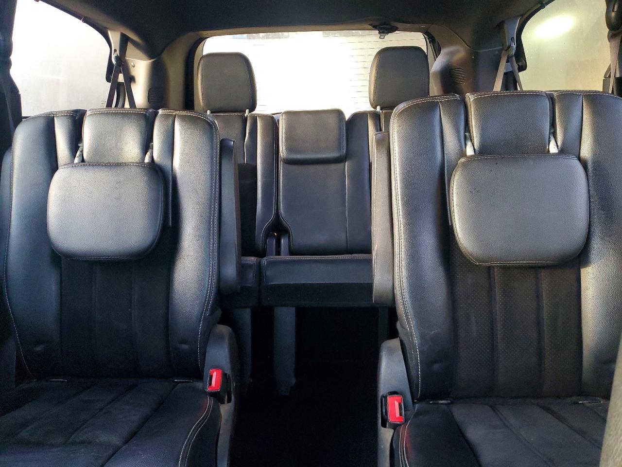 2015 DODGE GRAND CARAVAN SXT photo 10