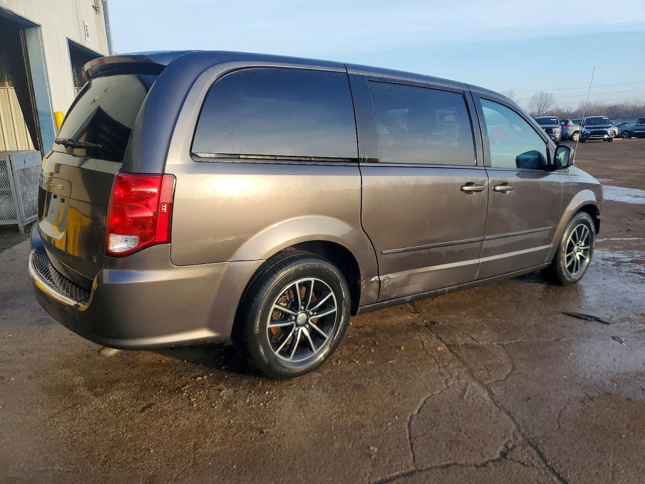 2015 DODGE GRAND CARAVAN SXT photo 3