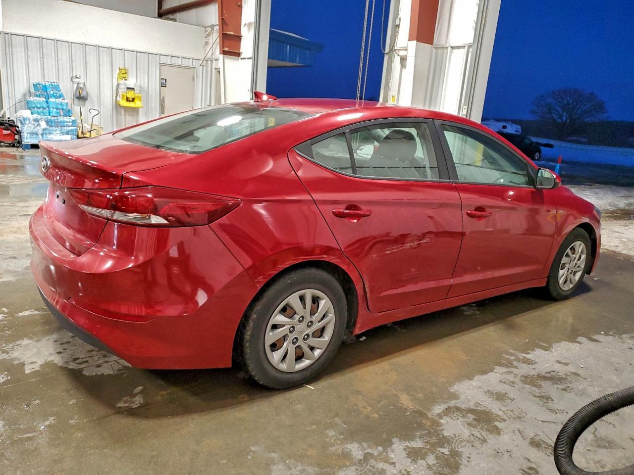 2017 HYUNDAI ELANTRA SE photo 3