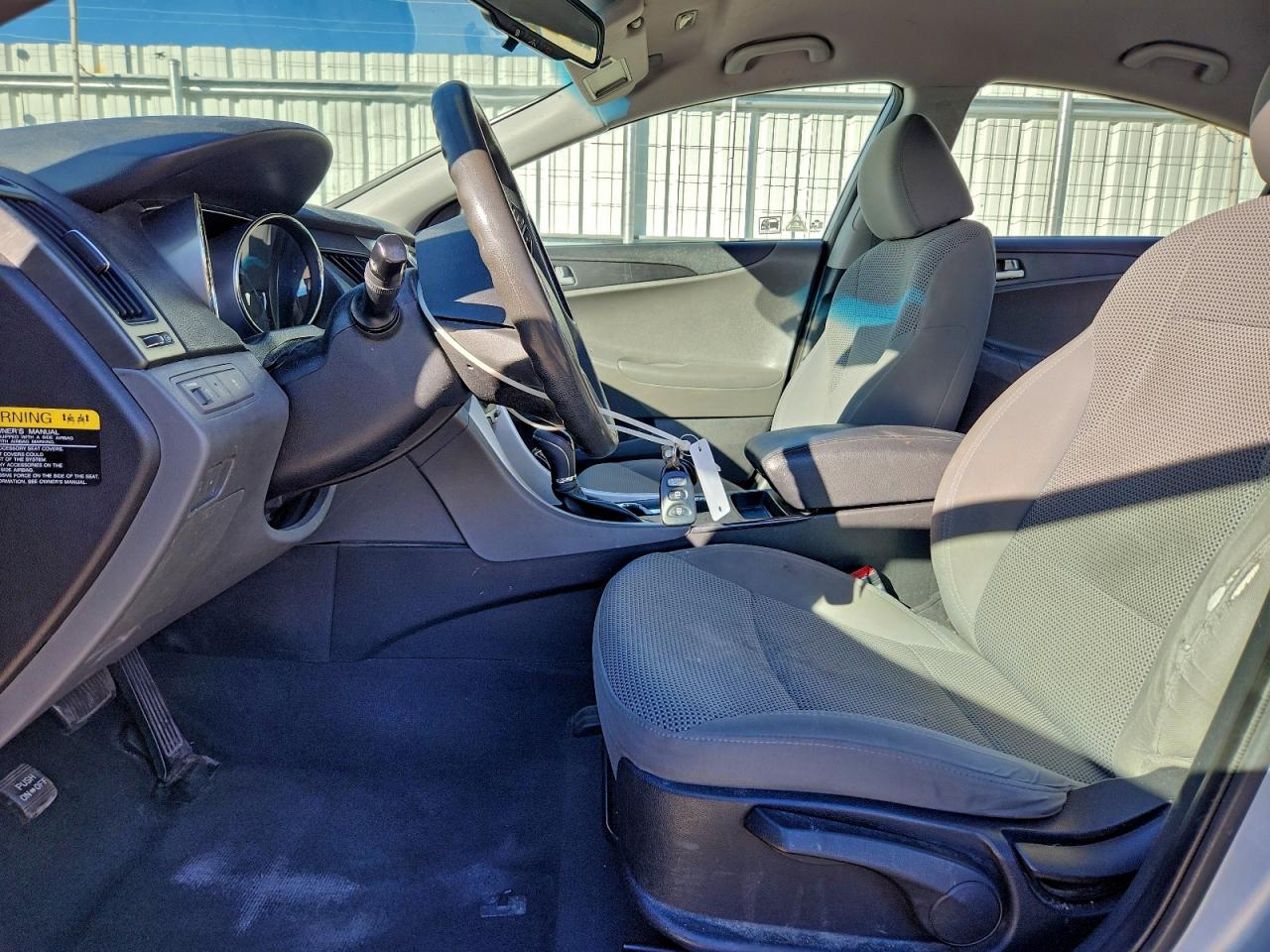 2013 HYUNDAI SONATA GLS photo 7