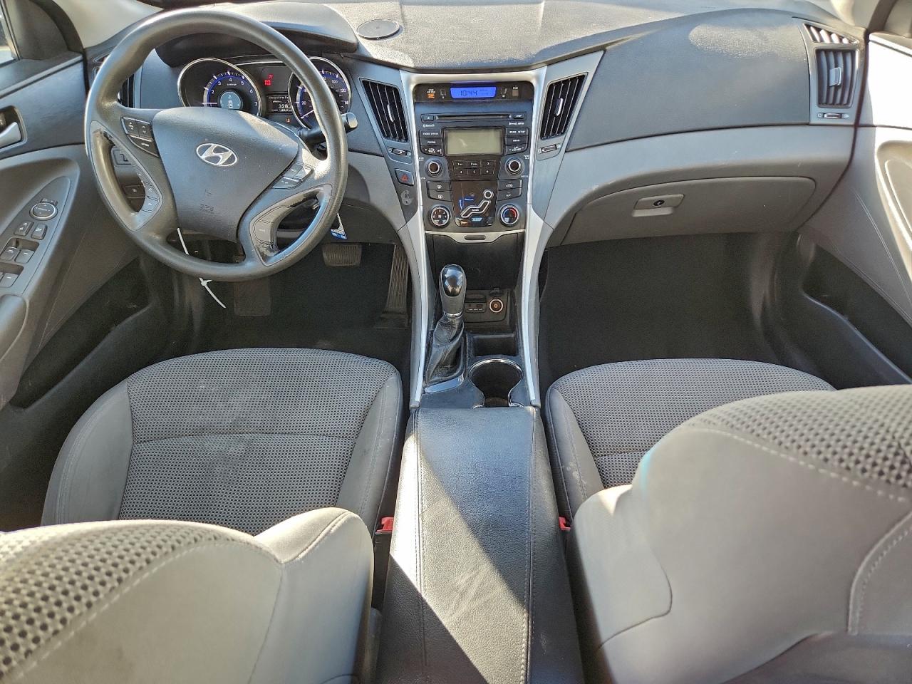 2013 HYUNDAI SONATA GLS photo 8