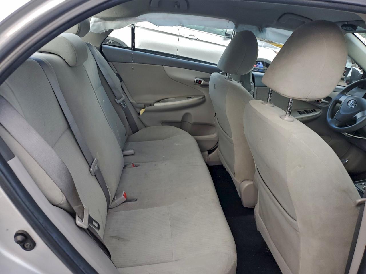 2010 TOYOTA COROLLA BASE photo 10