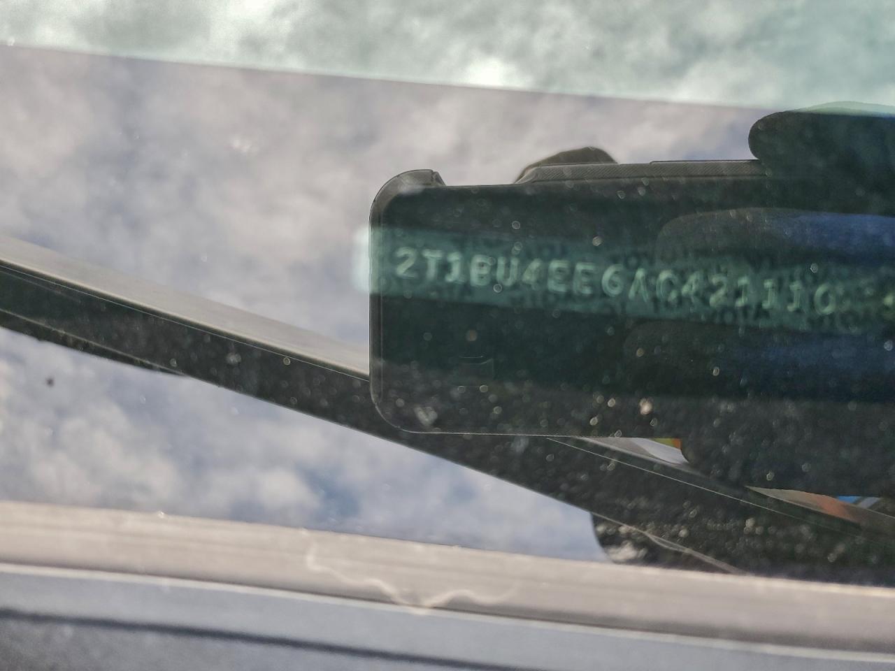 2010 TOYOTA COROLLA BASE photo 12