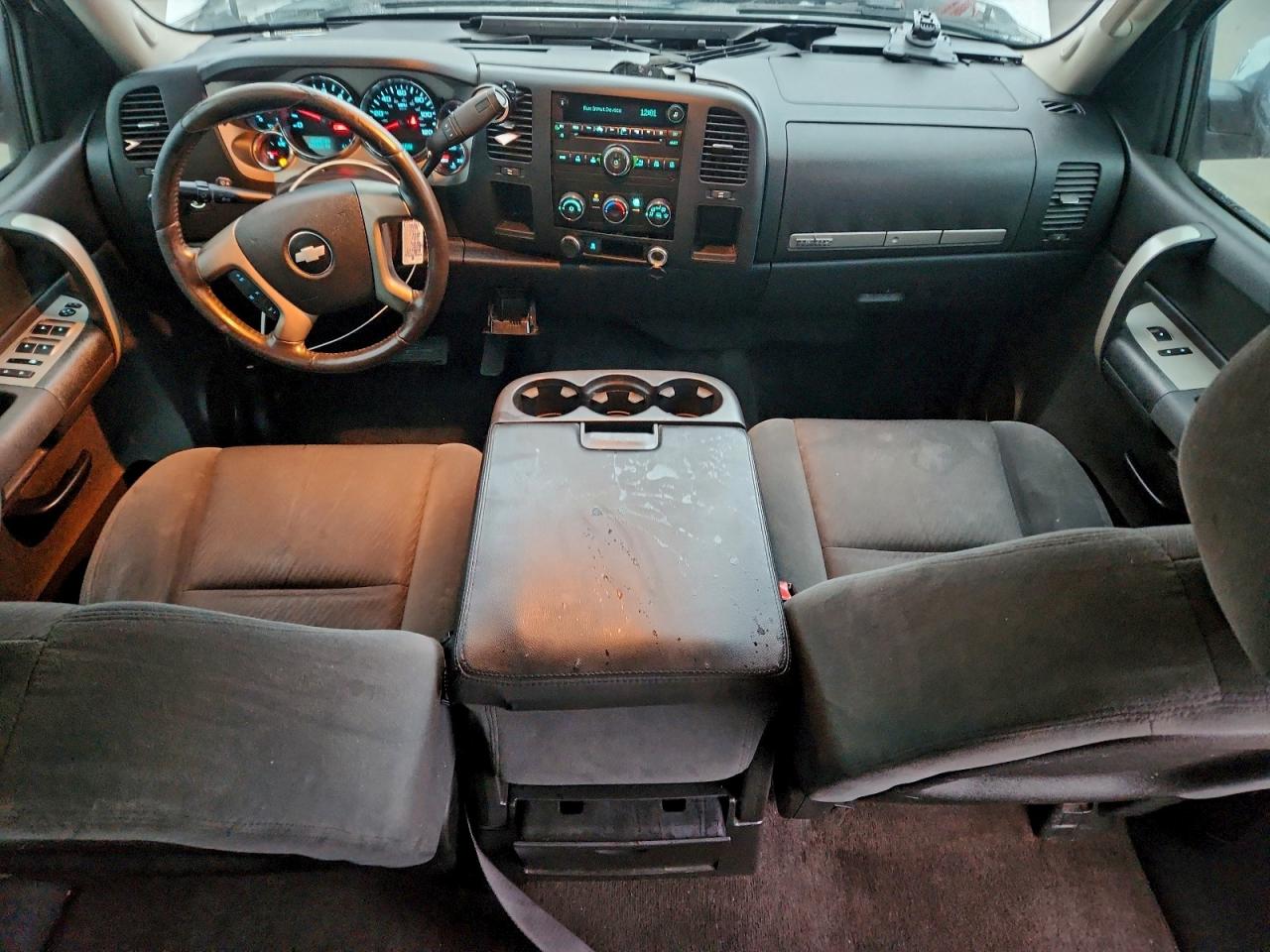 2009 CHEVROLET SILVERADO C1500 LT photo 8