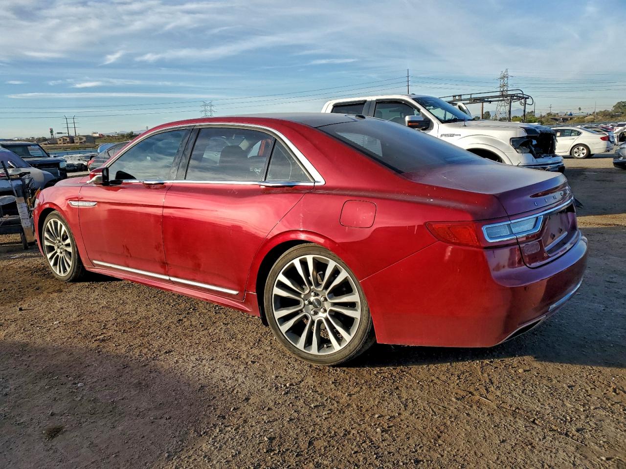 2017 LINCOLN CONTINENTAL RESERVE photo 2