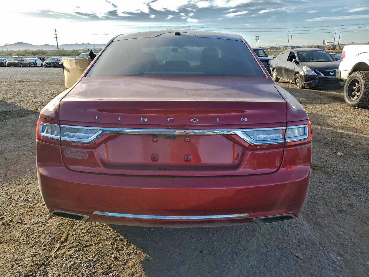 2017 LINCOLN CONTINENTAL RESERVE photo 6