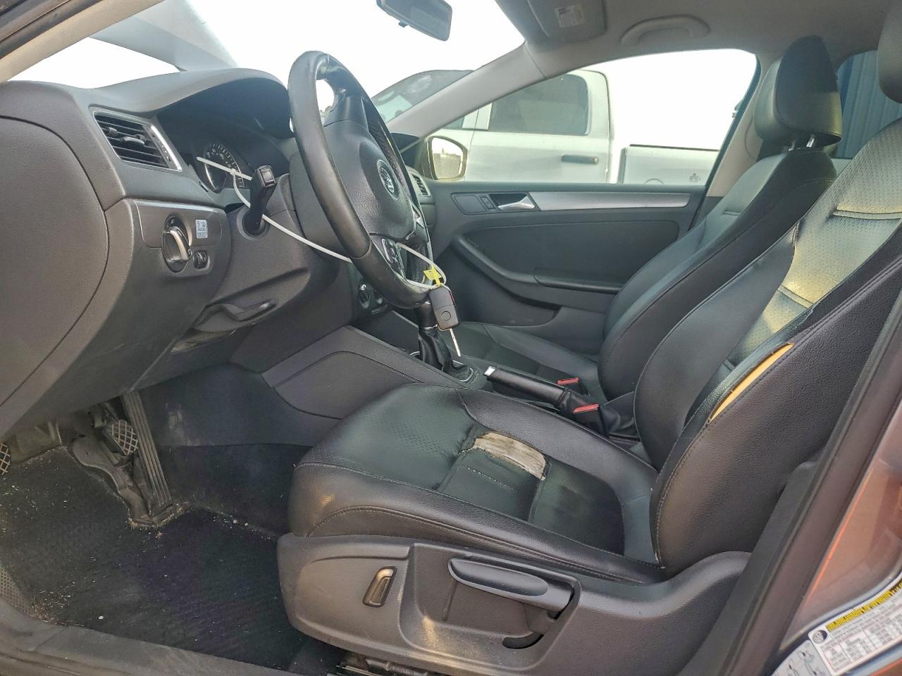 2014 VOLKSWAGEN JETTA TDI photo 7