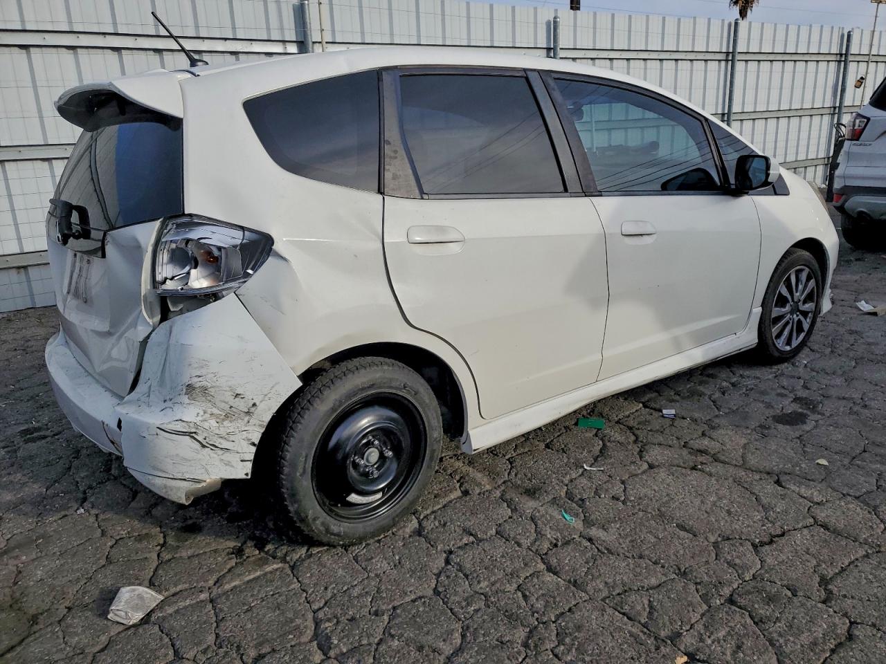 2013 HONDA FIT SPORT photo 3