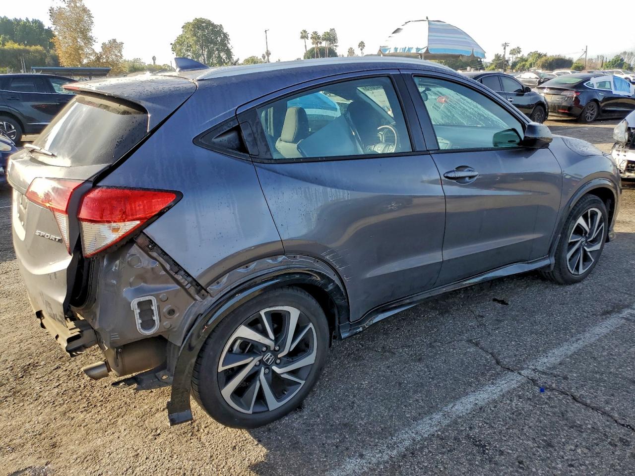 2019 HONDA HR-V SPORT photo 3