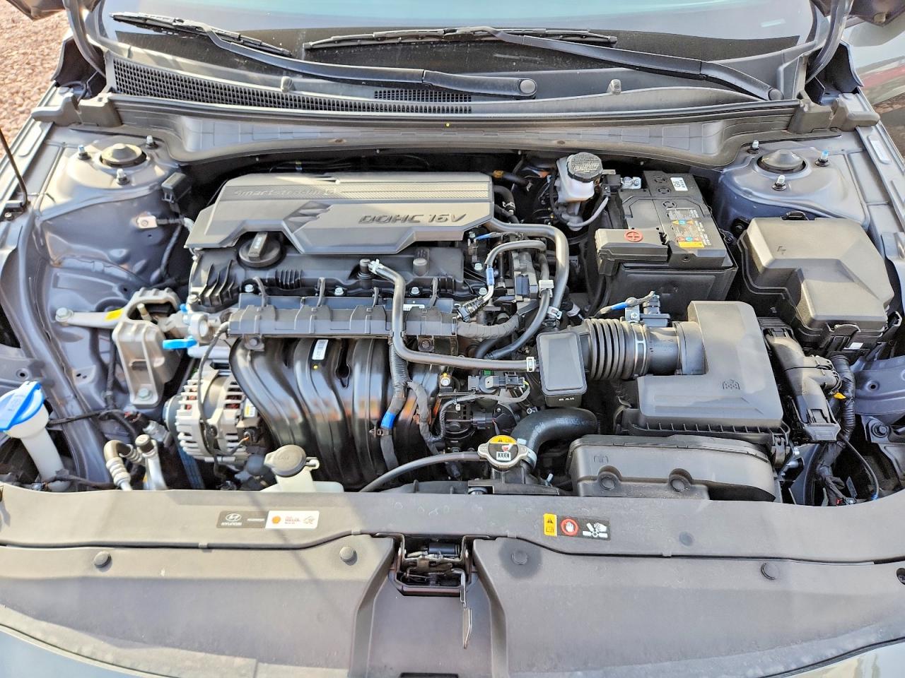 2025 HYUNDAI ELANTRA SEL SPORT photo 21