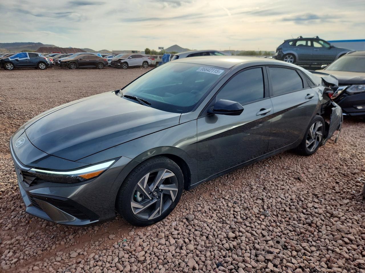 2025 HYUNDAI ELANTRA