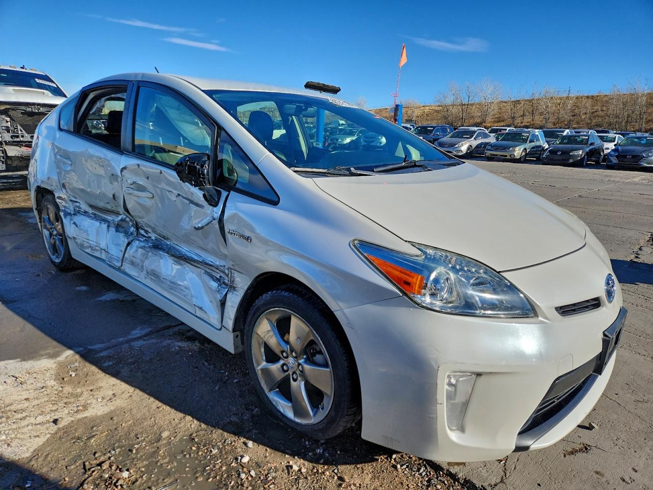 2013 TOYOTA PRIUS photo 4