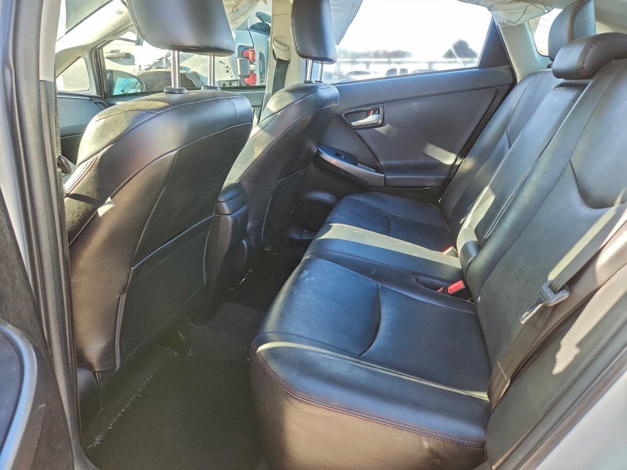 2013 TOYOTA PRIUS photo 10