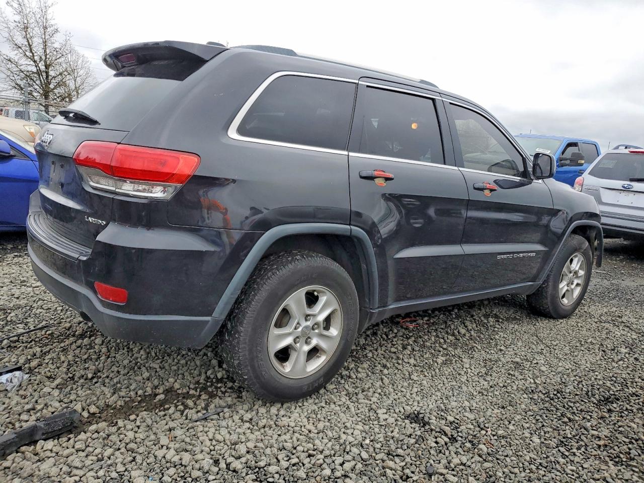 2014 JEEP GRAND CHEROKEE LAREDO photo 3