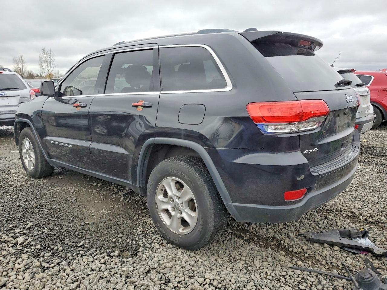 2014 JEEP GRAND CHEROKEE LAREDO photo 2