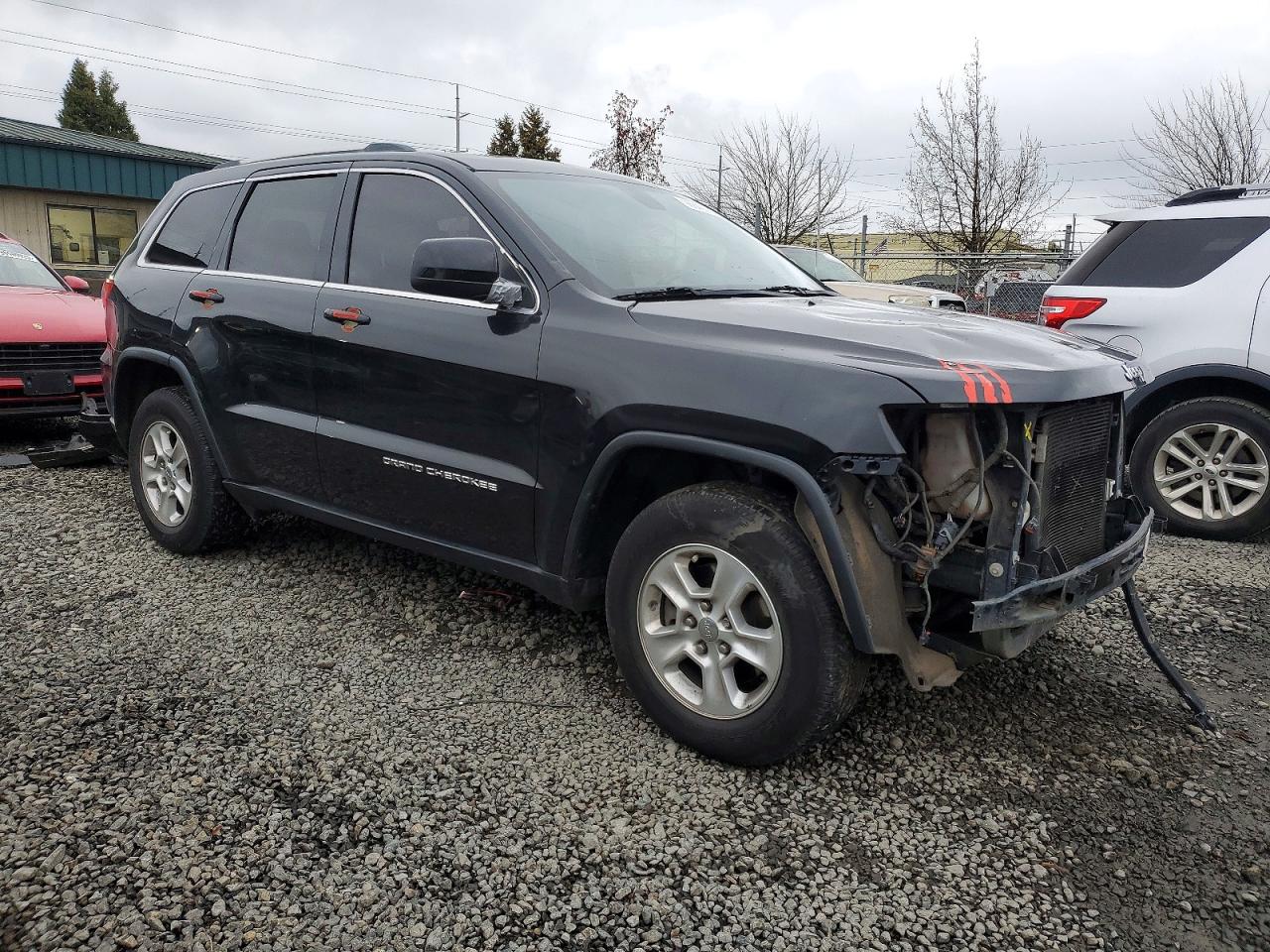 2014 JEEP GRAND CHEROKEE LAREDO photo 4