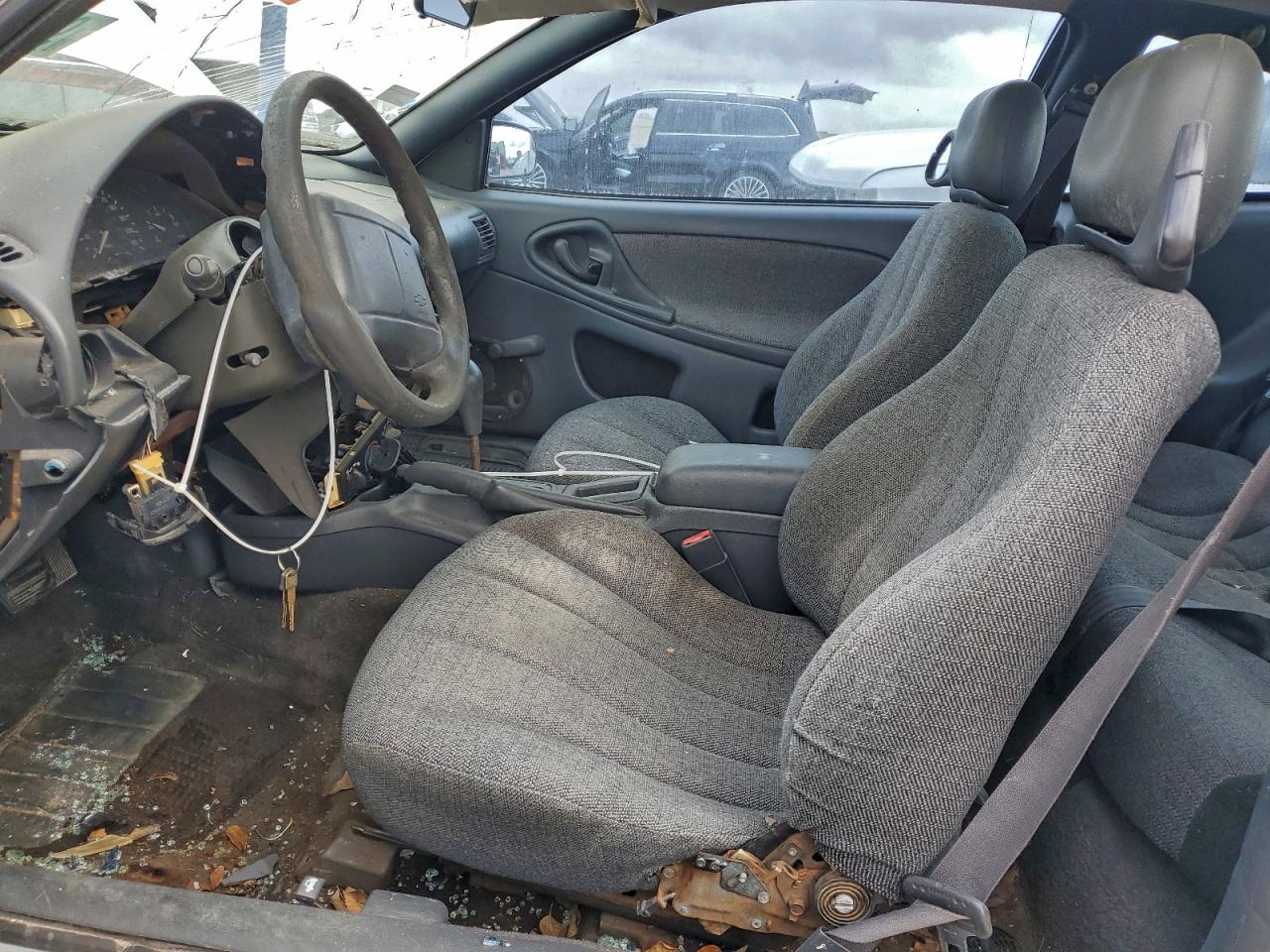 2001 CHEVROLET CAVALIER photo 7