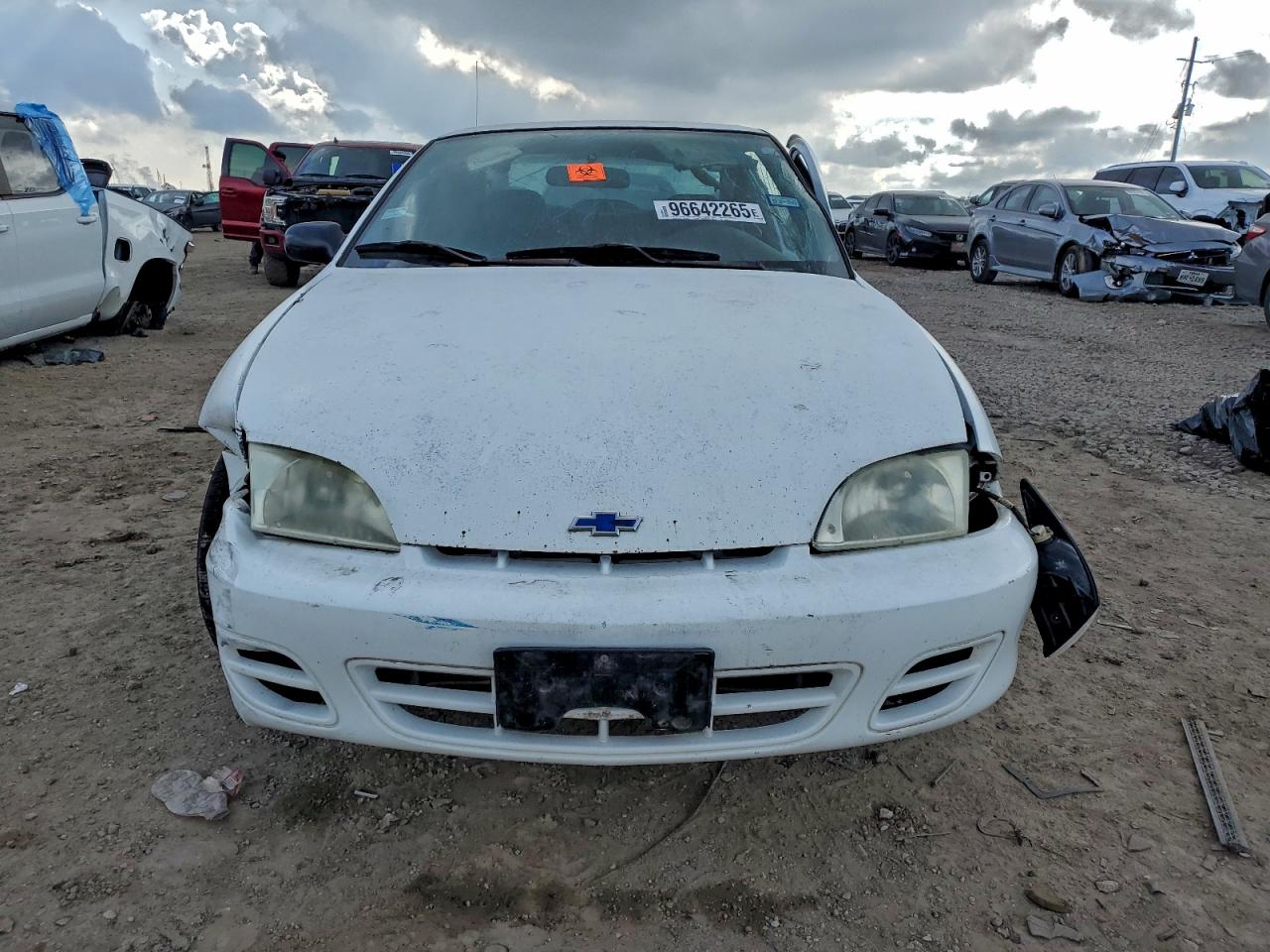2001 CHEVROLET CAVALIER photo 5