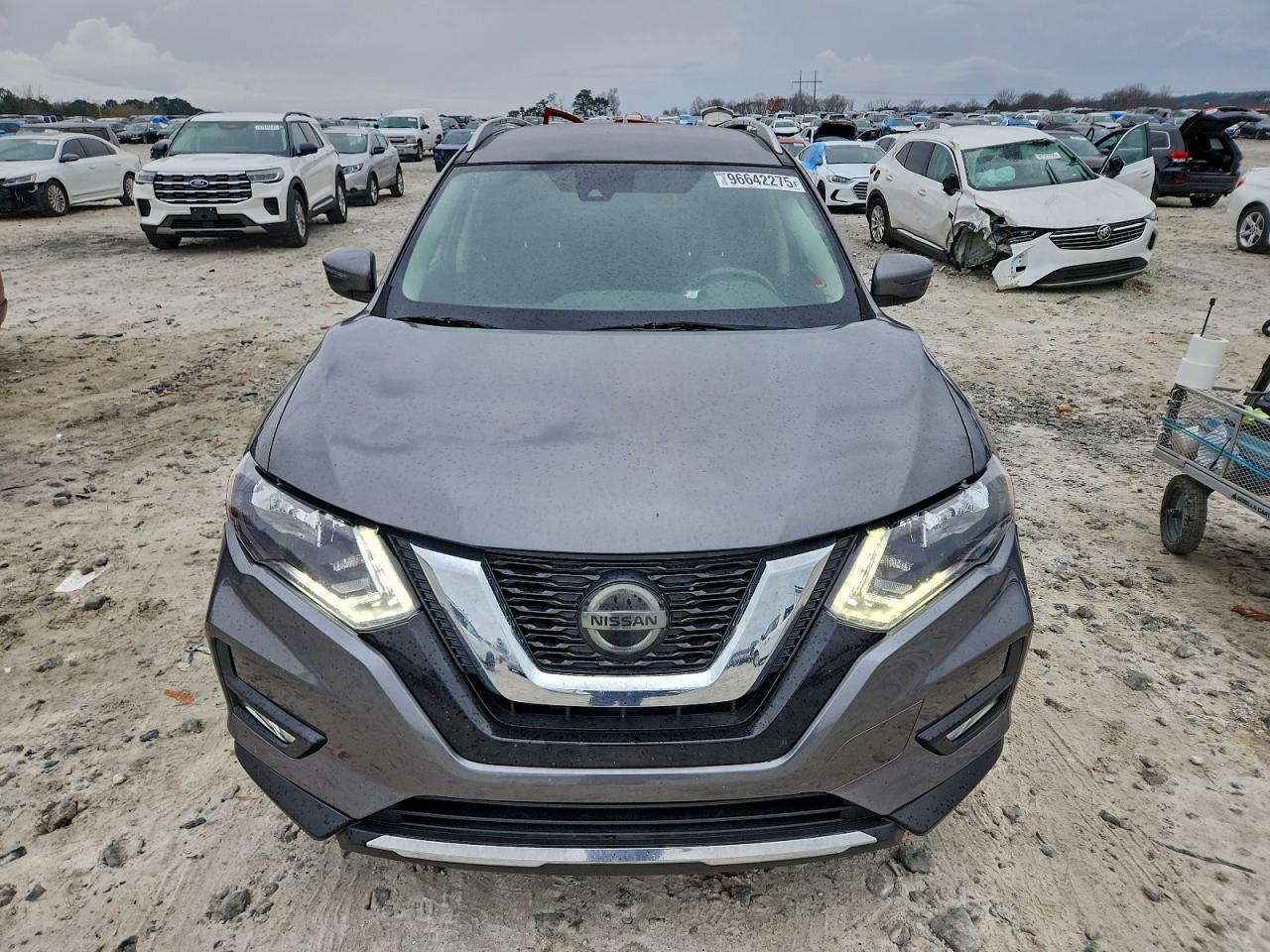 2019 NISSAN ROGUE S photo 5