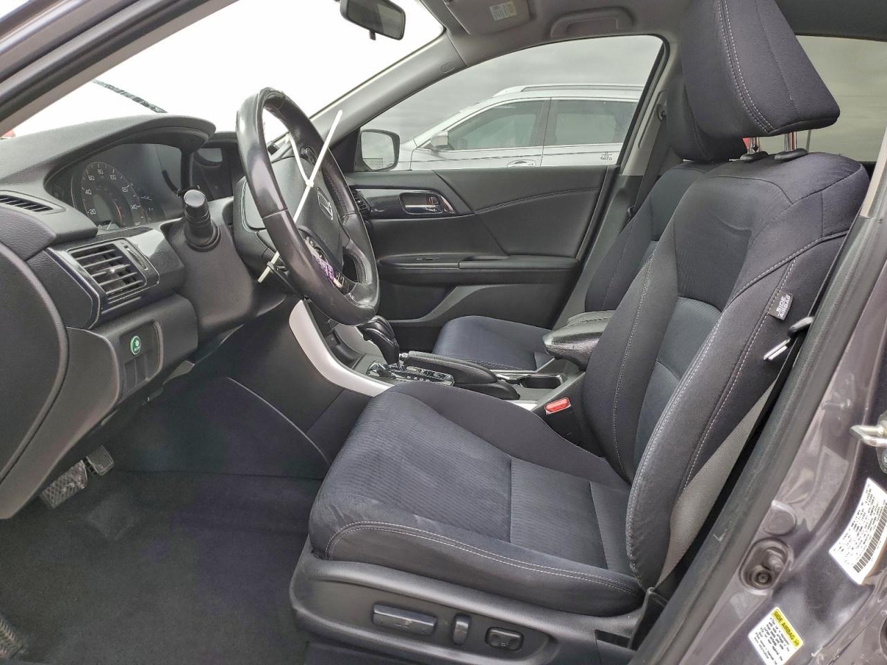2015 HONDA ACCORD SPORT photo 7