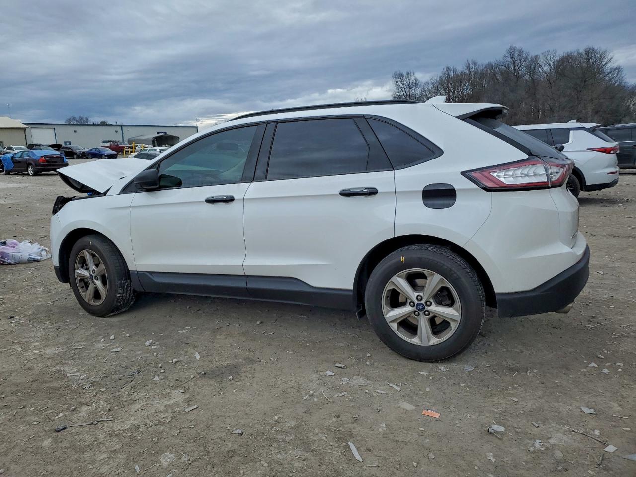 2016 FORD EDGE SE photo 2