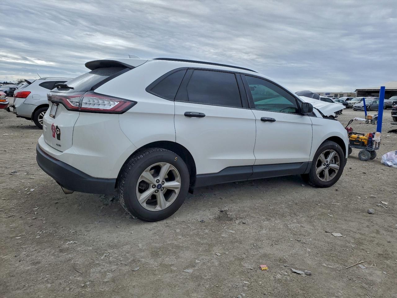 2016 FORD EDGE SE photo 3