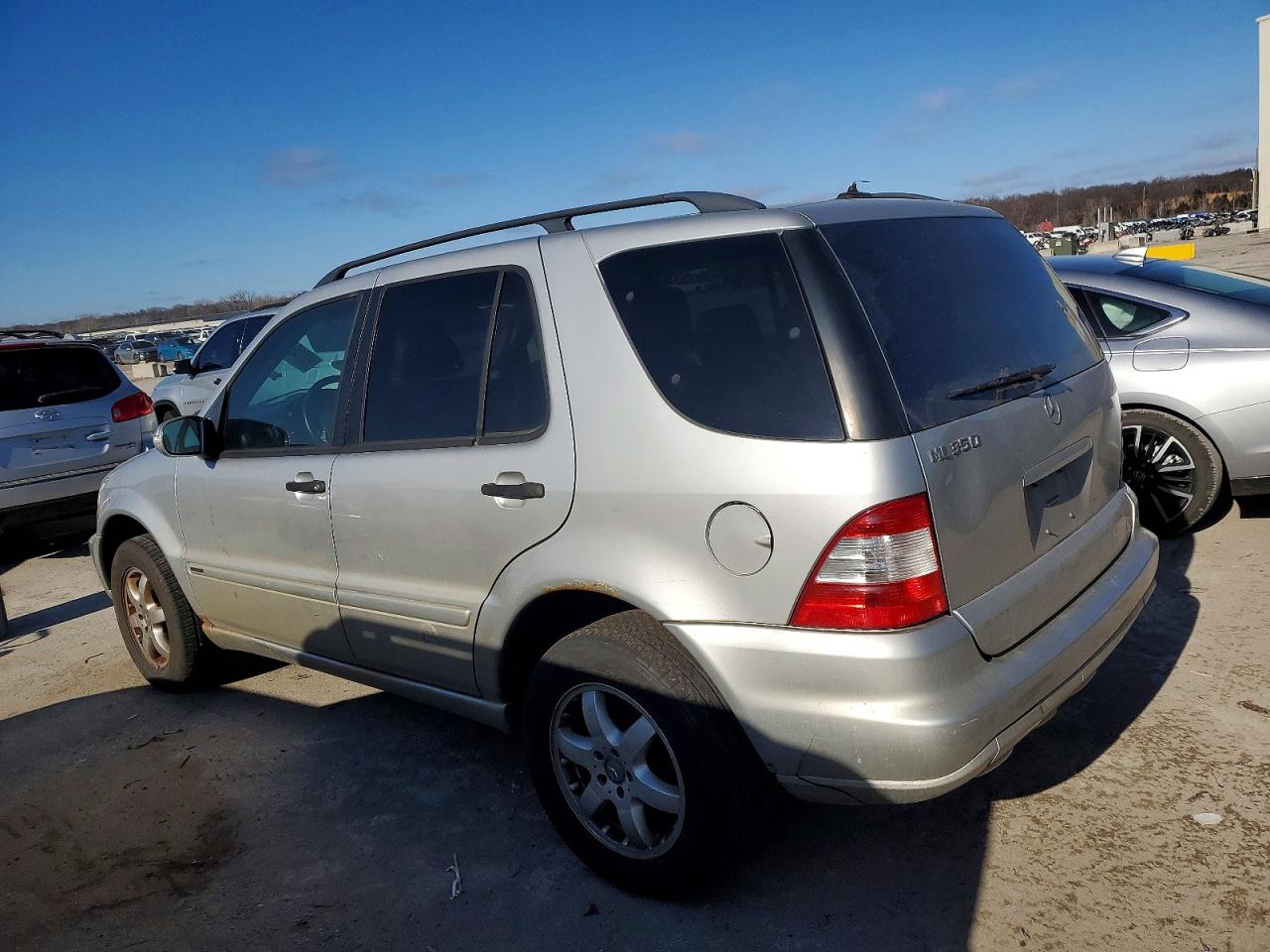 2004 MERCEDES-BENZ ML 350 photo 2