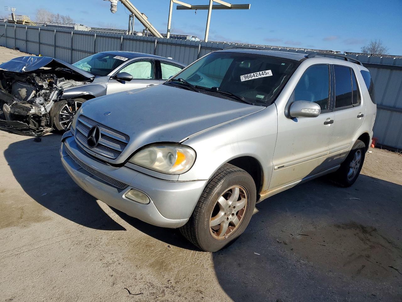2004 MERCEDES-BENZ ML