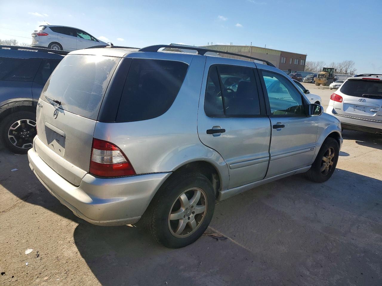 2004 MERCEDES-BENZ ML 350 photo 3