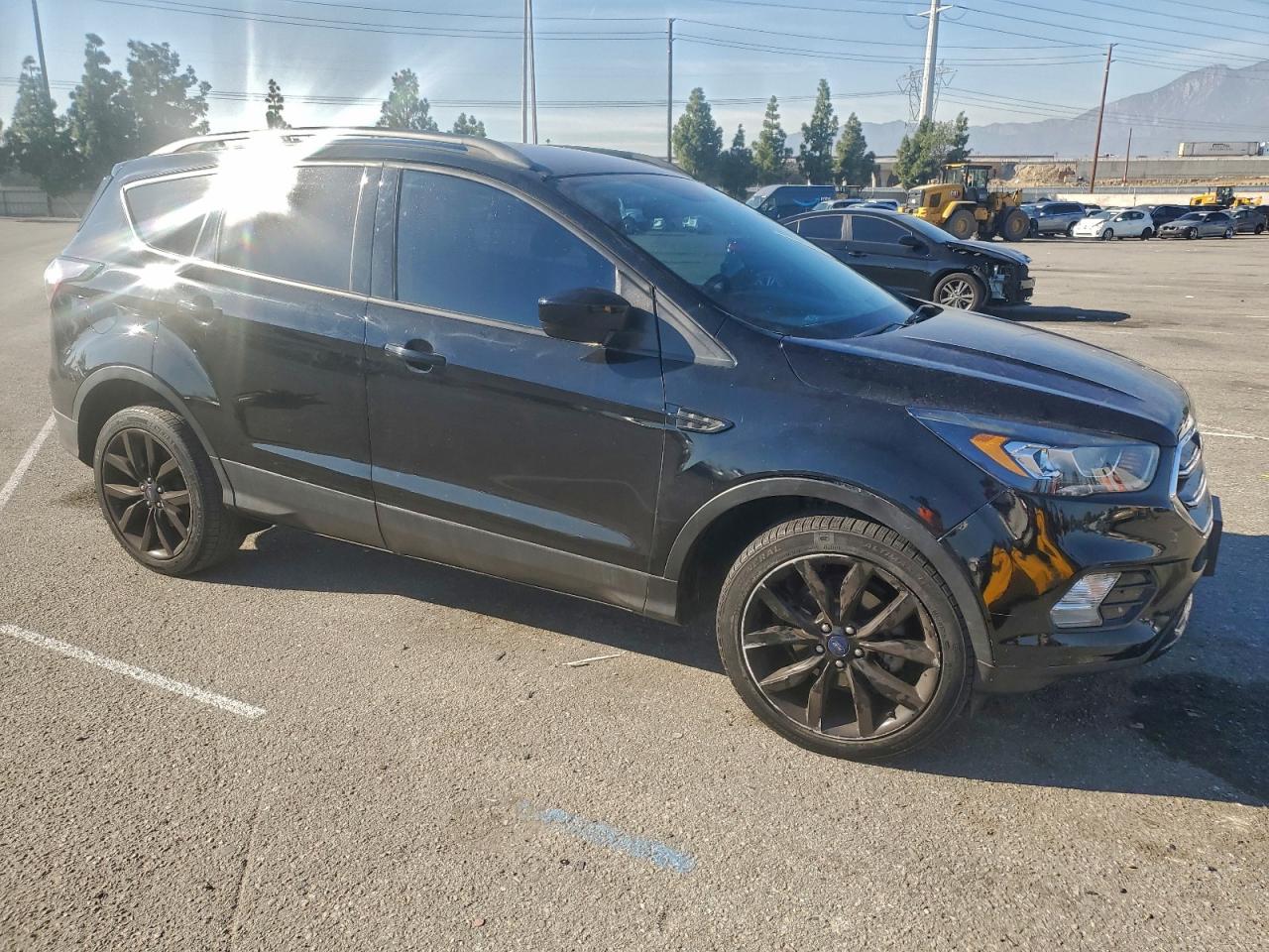 2018 FORD ESCAPE SE photo 7