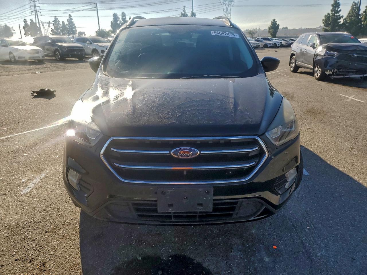 2018 FORD ESCAPE SE photo 9