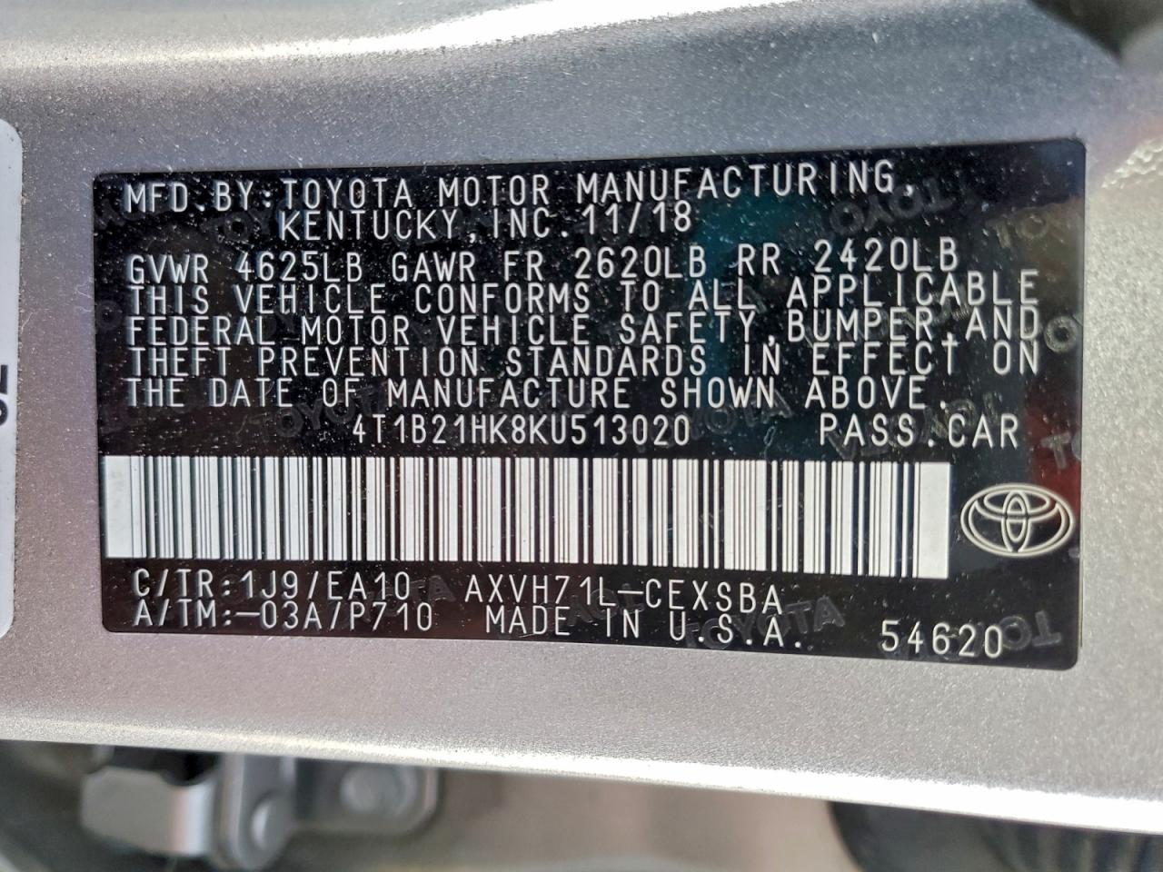 2019 TOYOTA CAMRY HYBRID photo 12