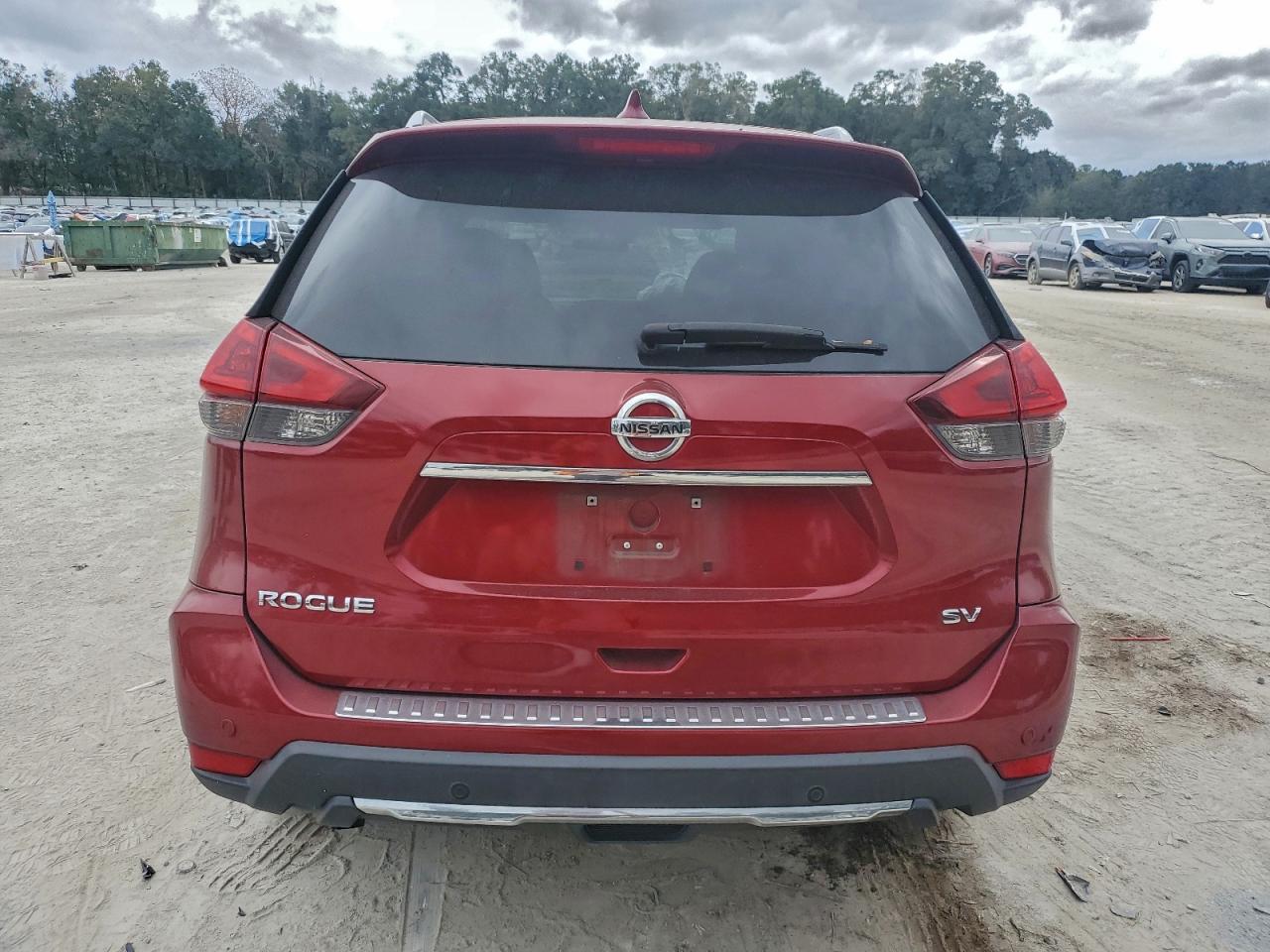 2019 NISSAN ROGUE S photo 6