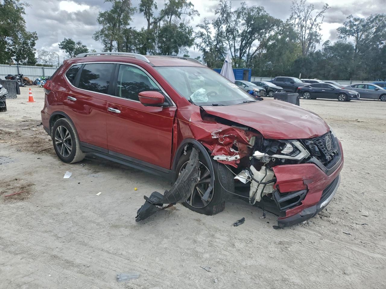 2019 NISSAN ROGUE S photo 4