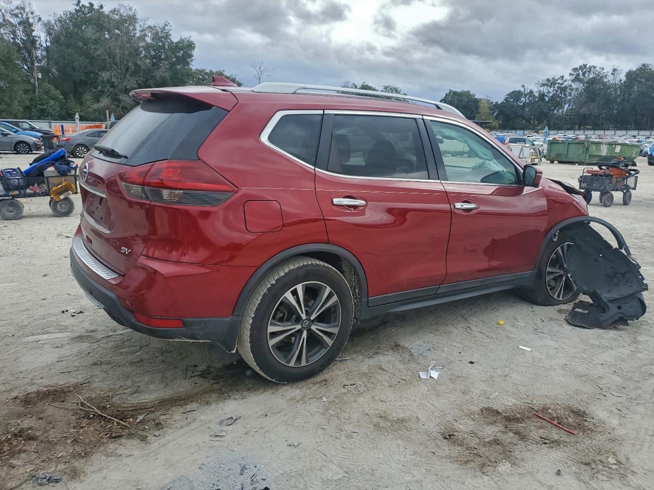 2019 NISSAN ROGUE S photo 3